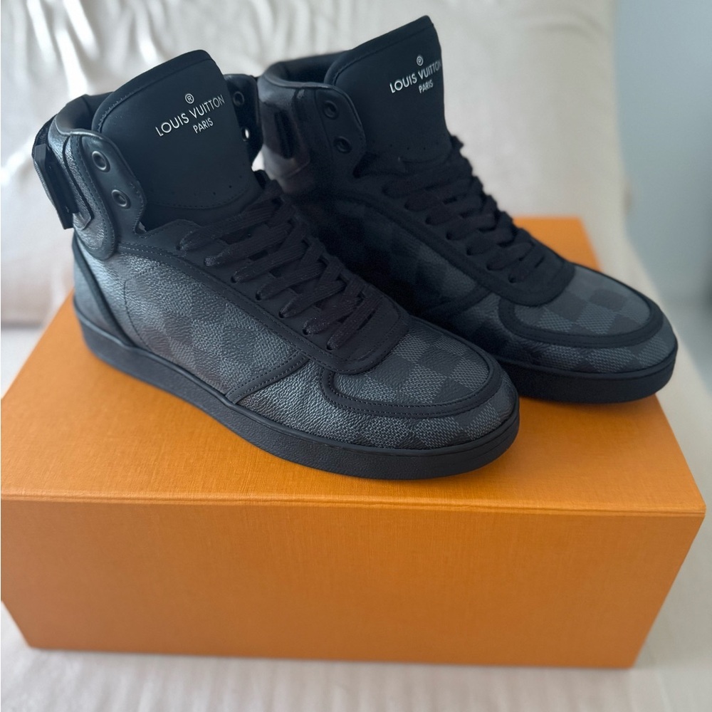 Louis Vuitton Black High-Top Sneakers for sale - Picture 7 of 9